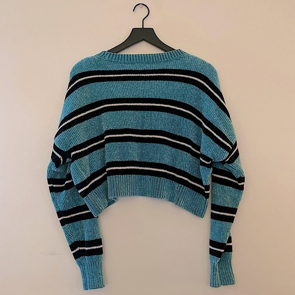 wild fable sweater - Picture 3 of 3